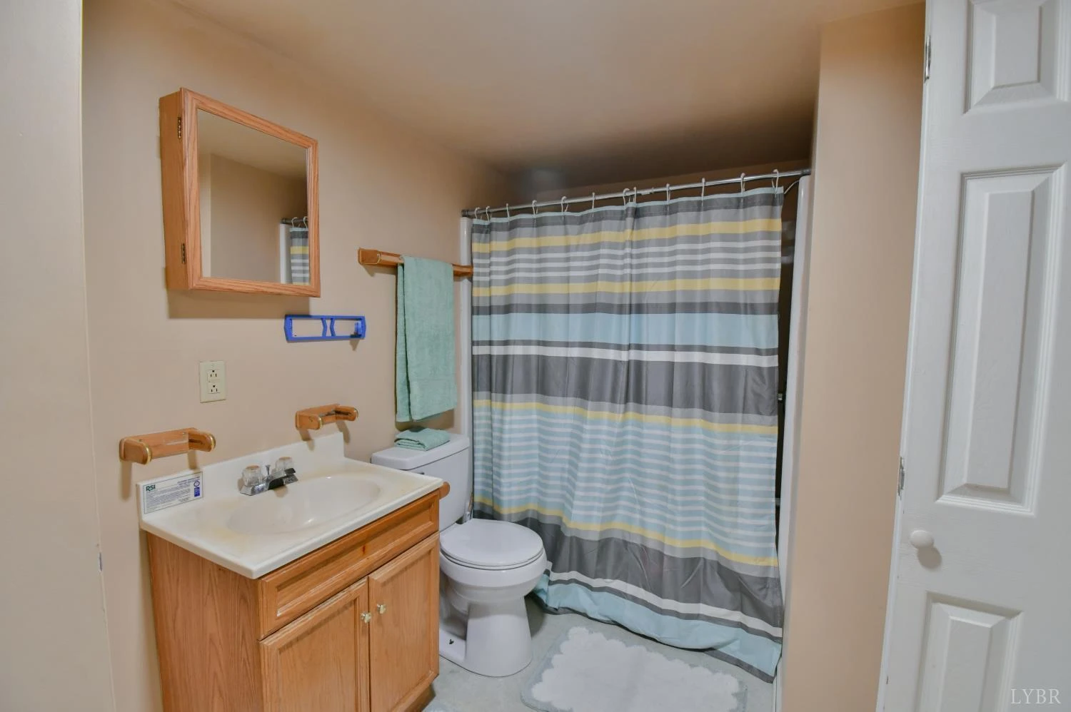 403 W King ST - Photo 12