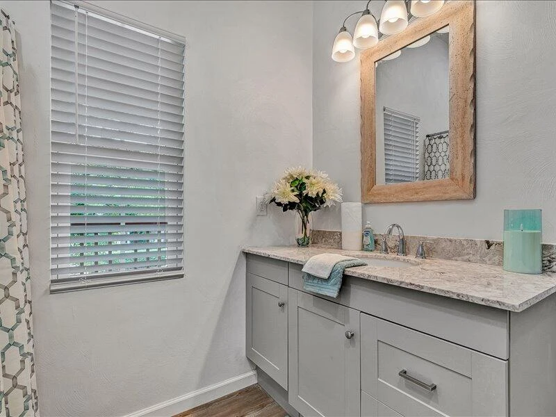 2332 Delaware AVE NW - Photo 19