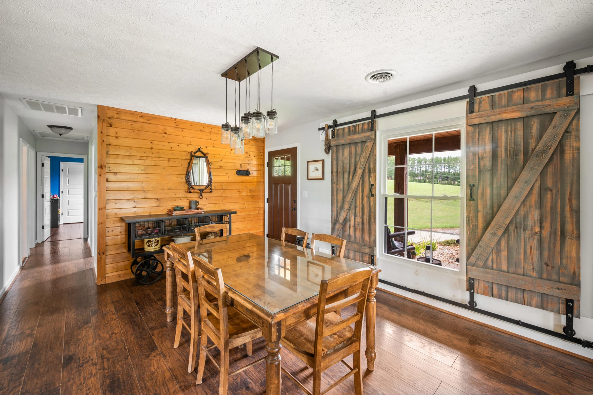 1361 Homeplace RD - Photo 4