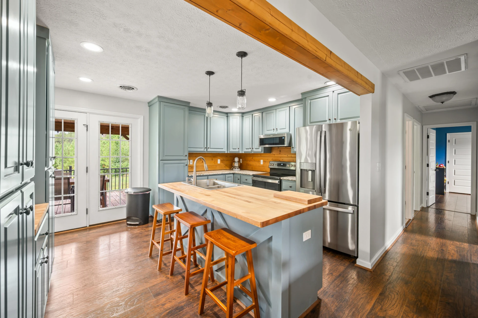 1361 Homeplace RD - Photo 6