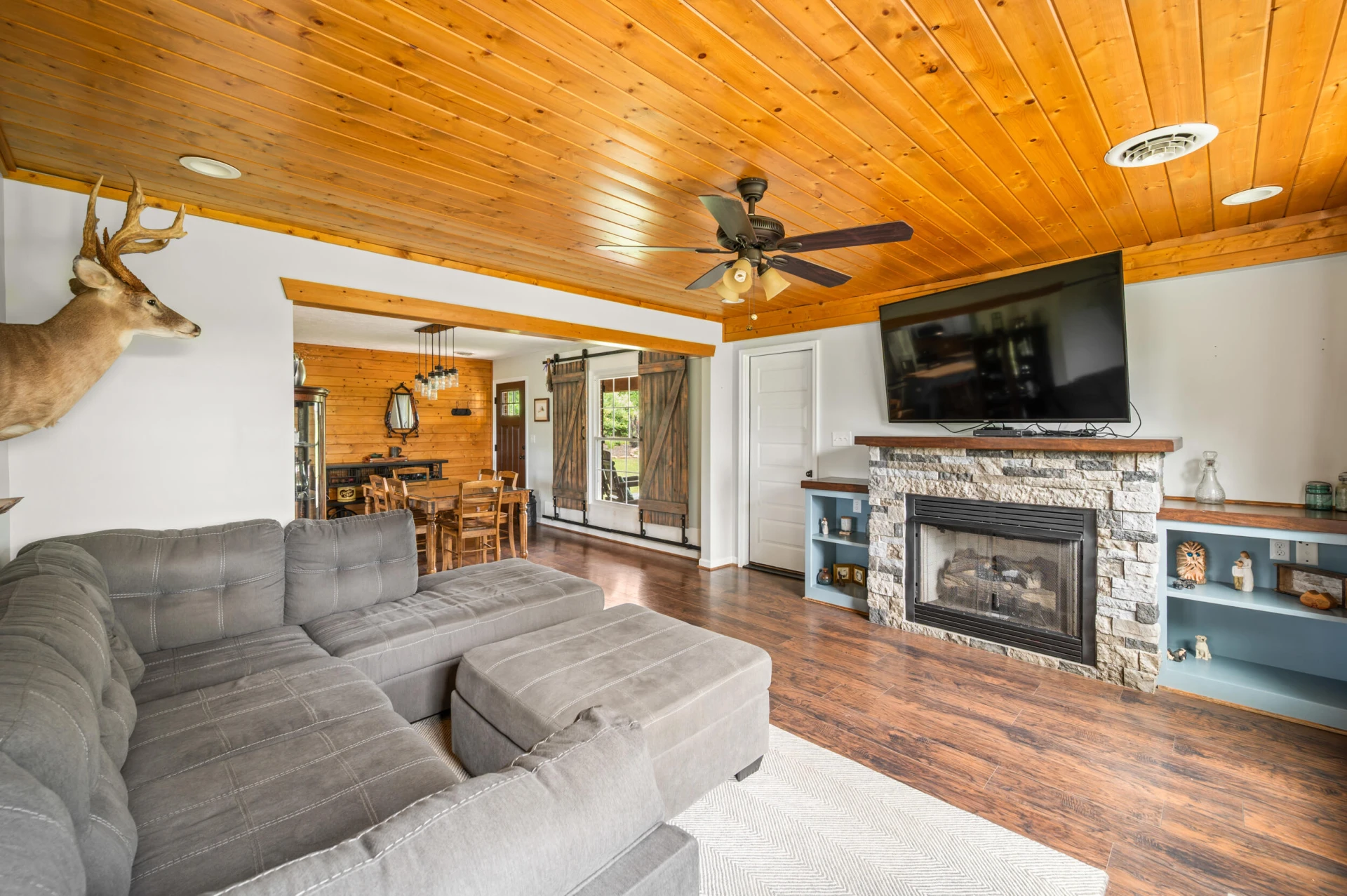 1361 Homeplace RD - Photo 9