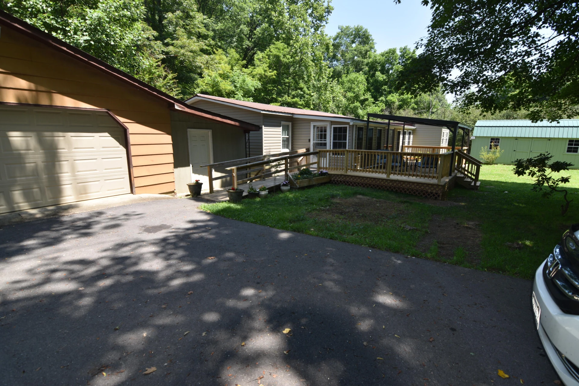 326 Rogers RD - Photo 6