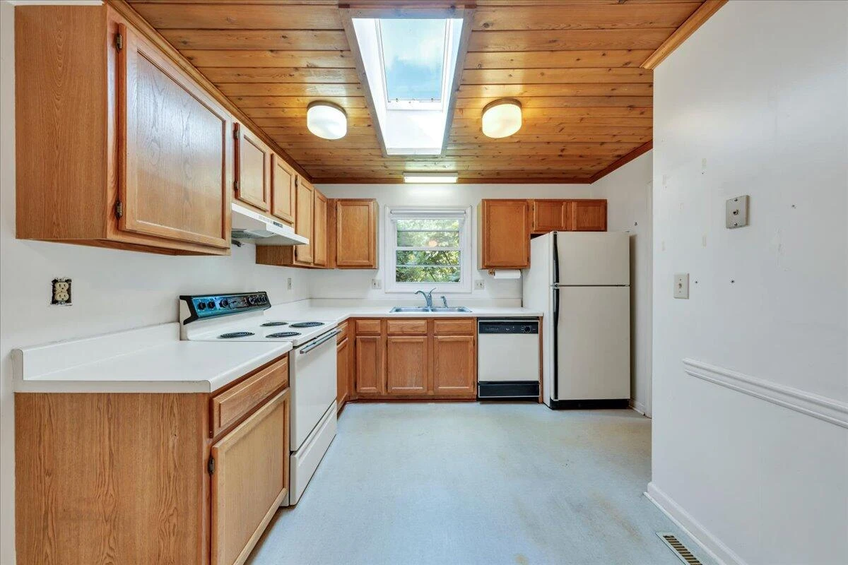 7834 Barrens RD - Photo 16