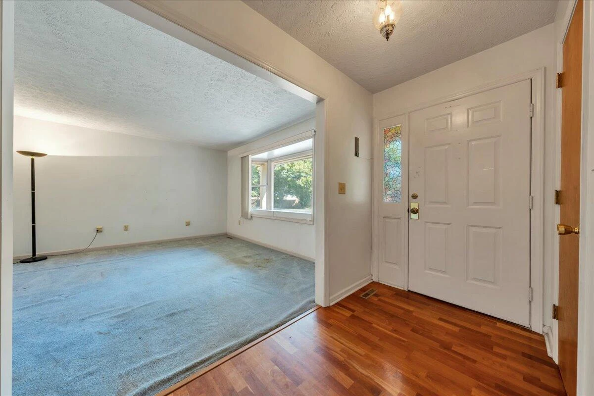 7834 Barrens RD - Photo 6