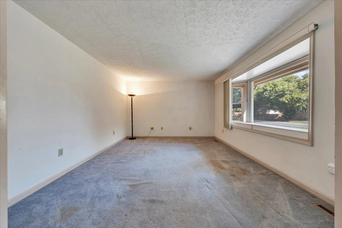 7834 Barrens RD - Photo 7