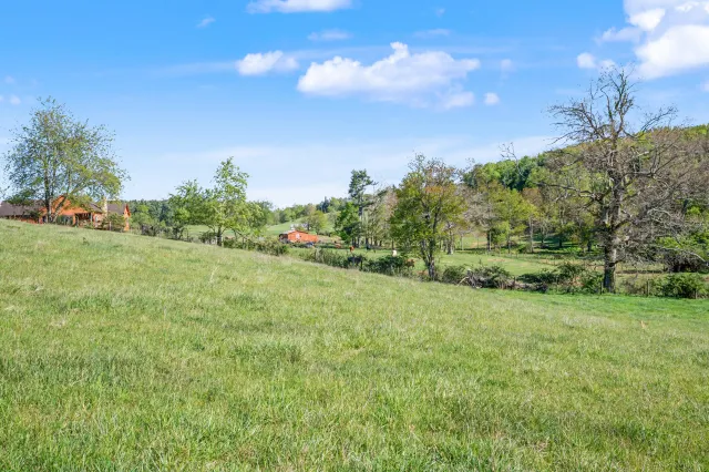 1370 Graysville RD SE, Copper Hill, VA, 24079