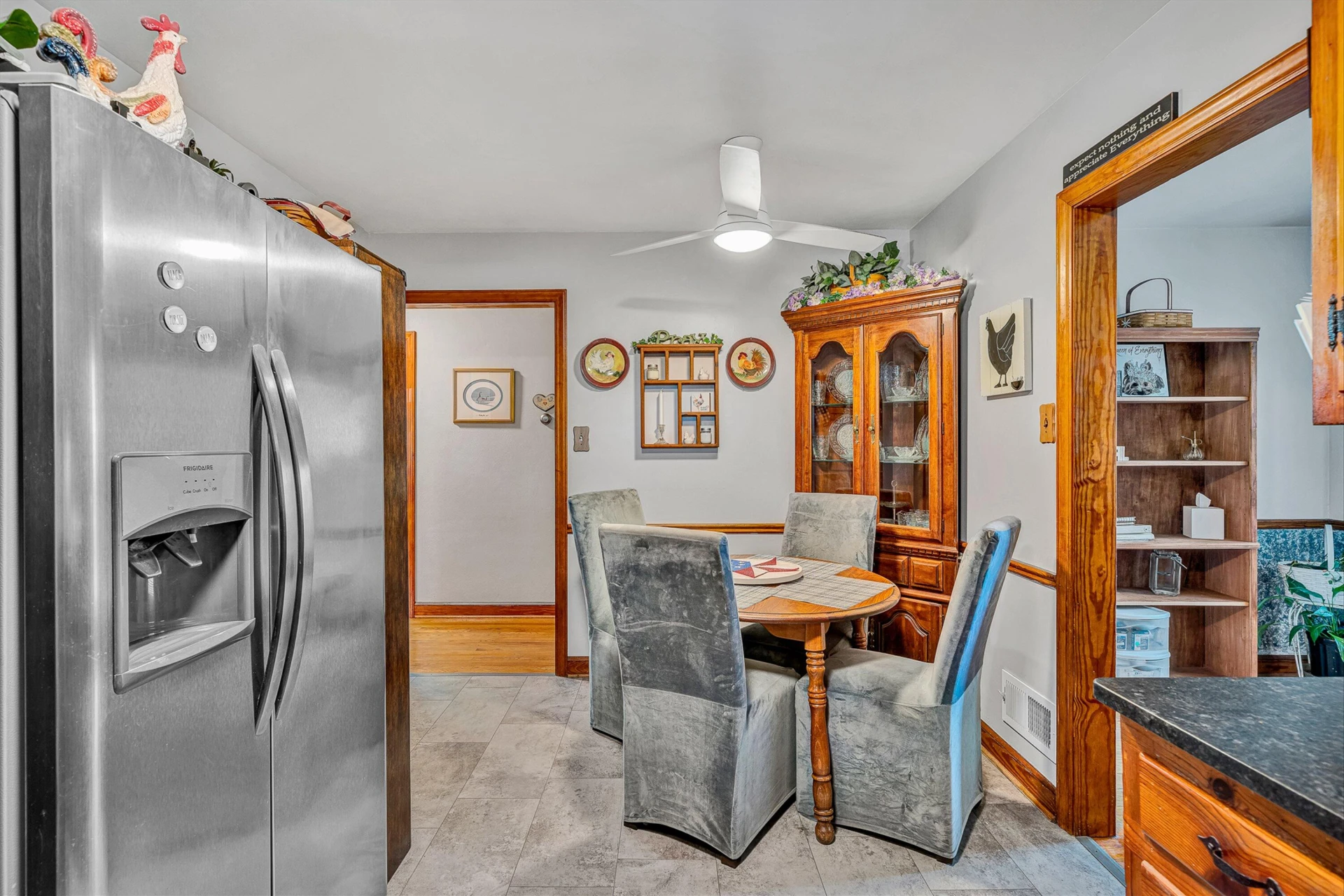 313 E Madison AVE - Photo 14