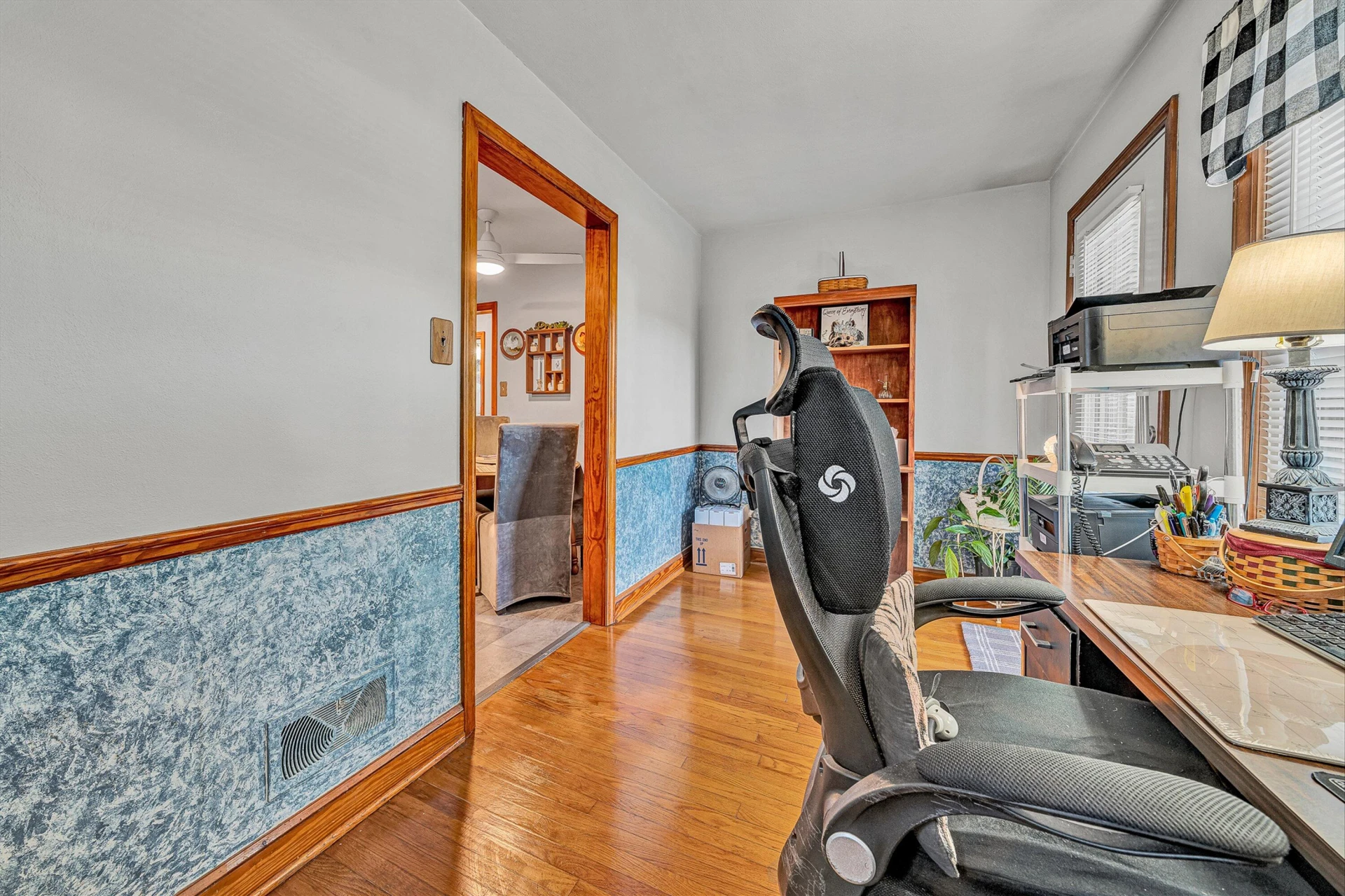 313 E Madison AVE - Photo 17