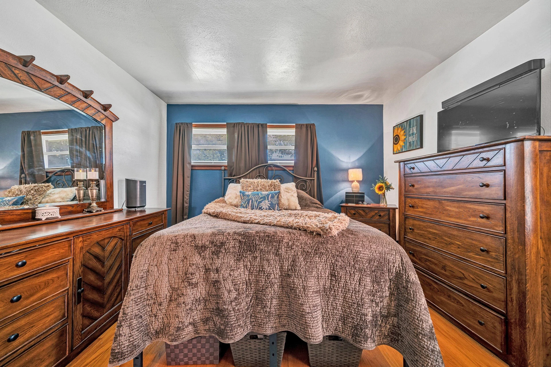 313 E Madison AVE - Photo 6