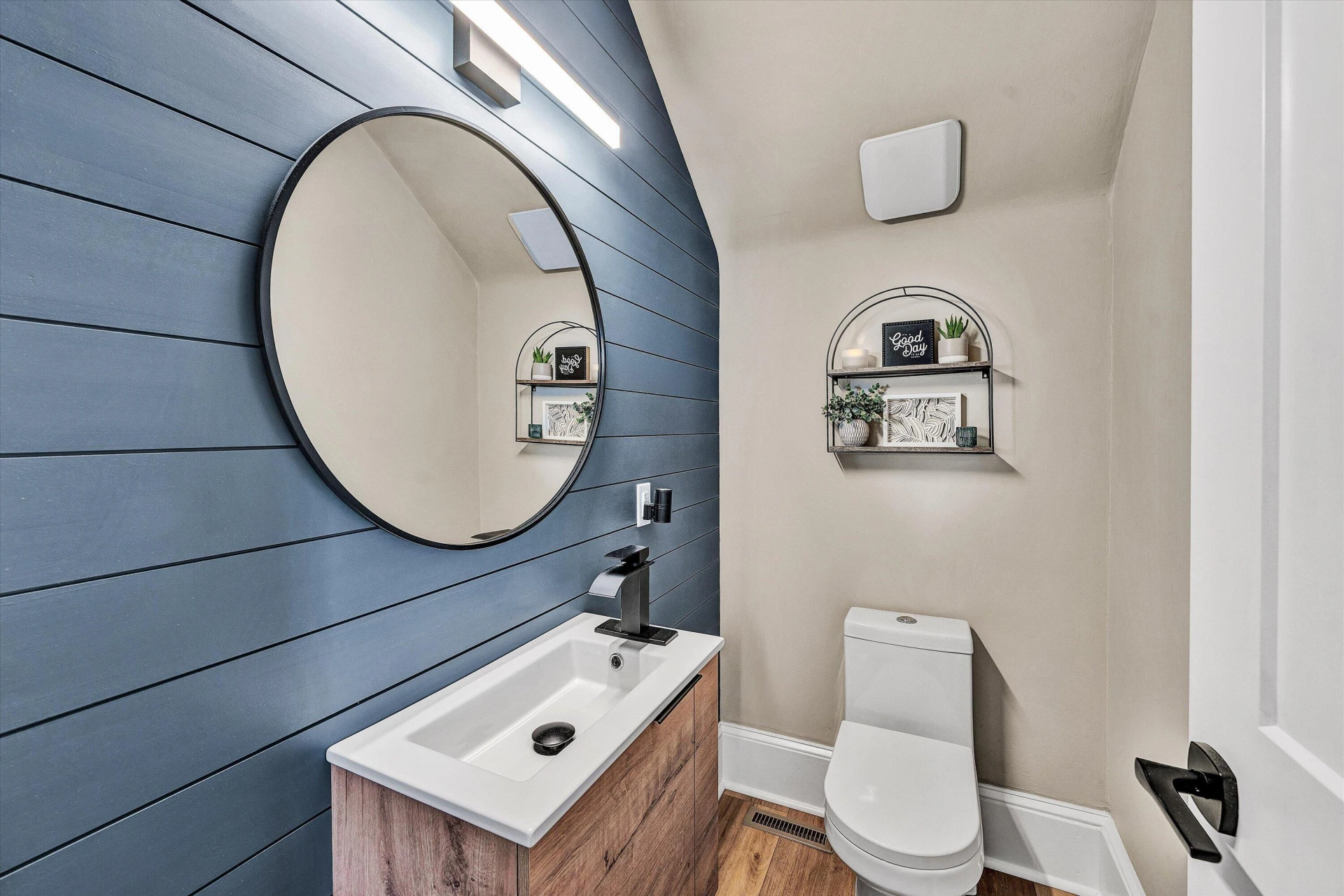 880 Washington AVE - Photo 12