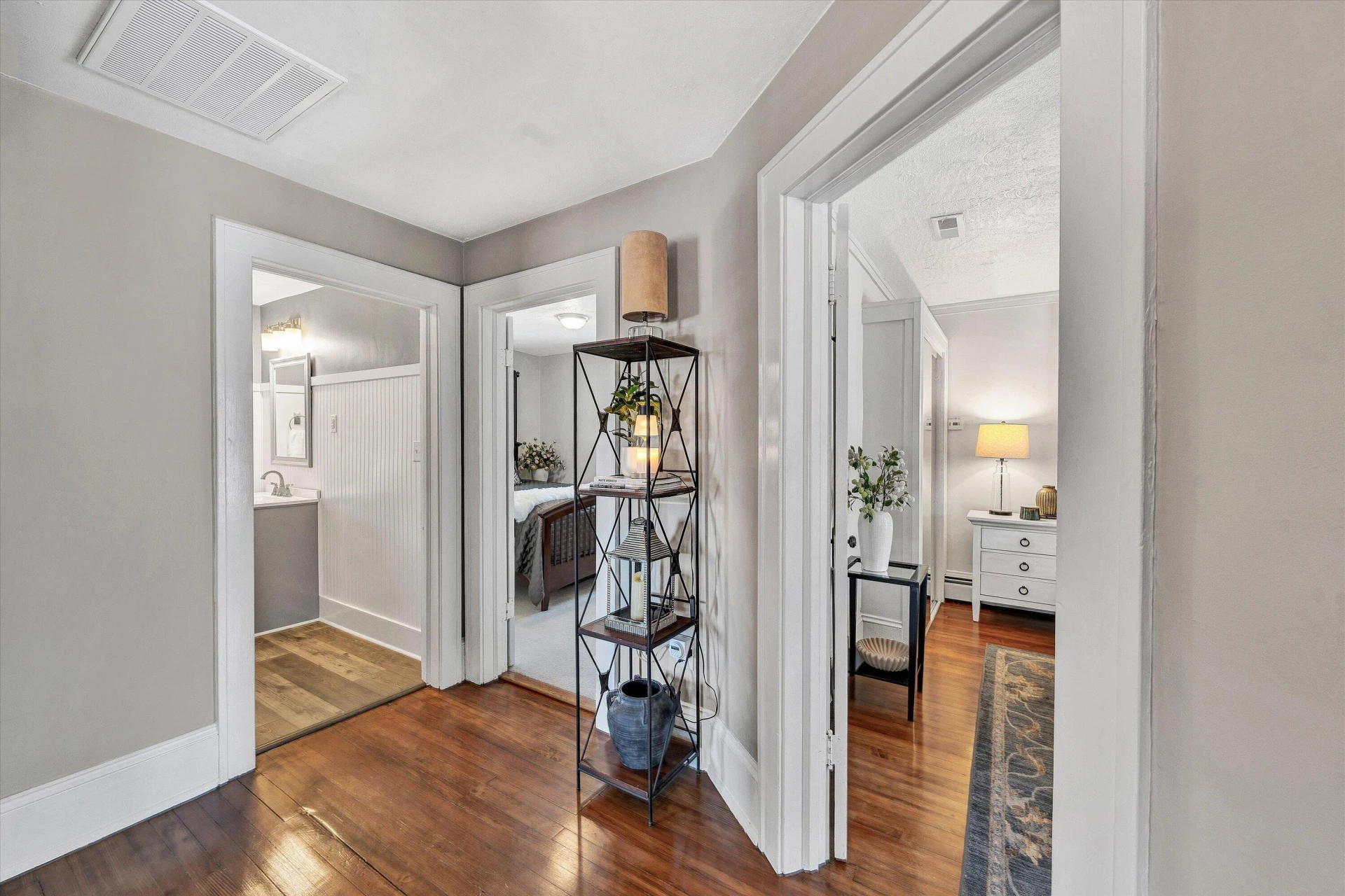 880 Washington AVE - Photo 22