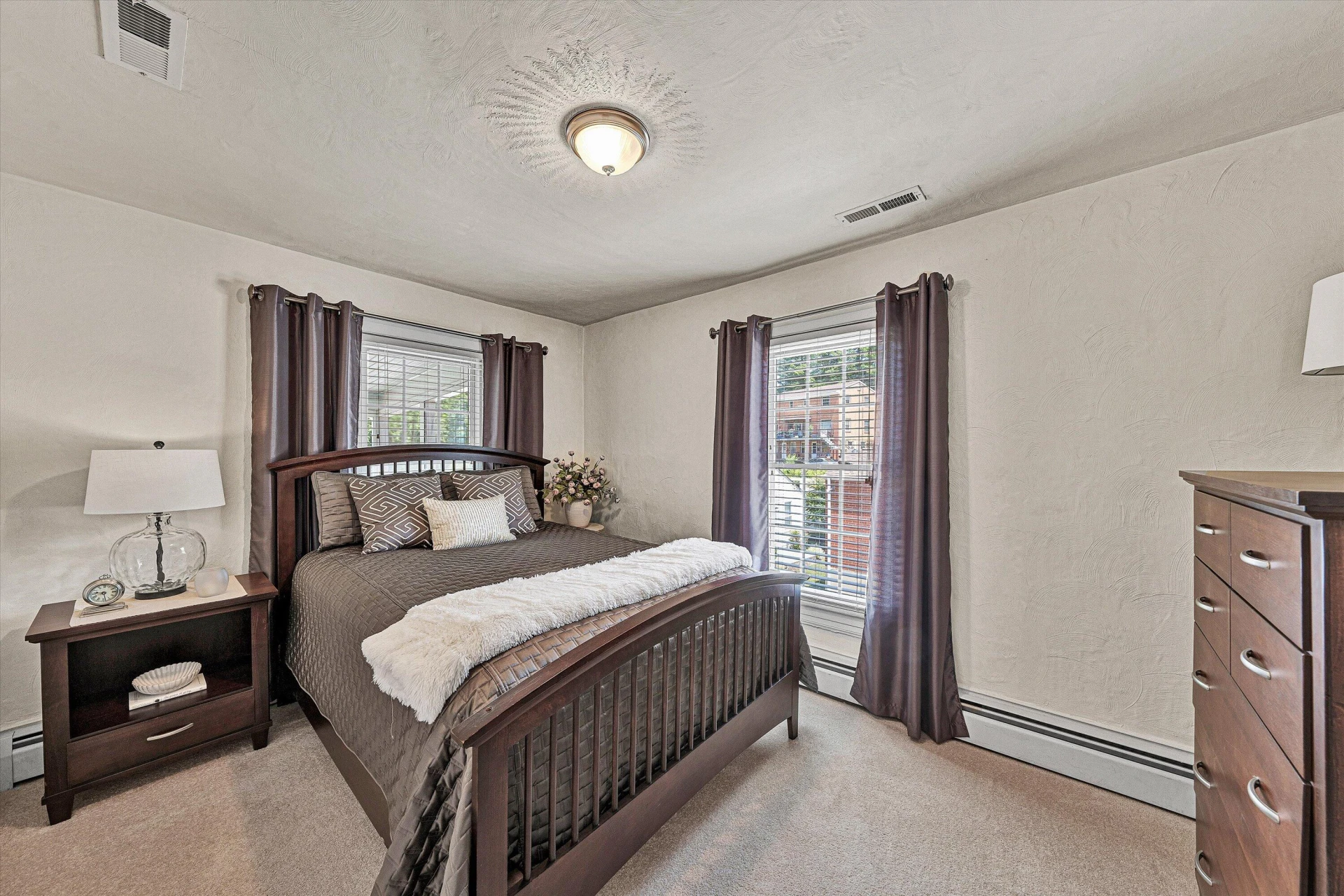 880 Washington AVE - Photo 25