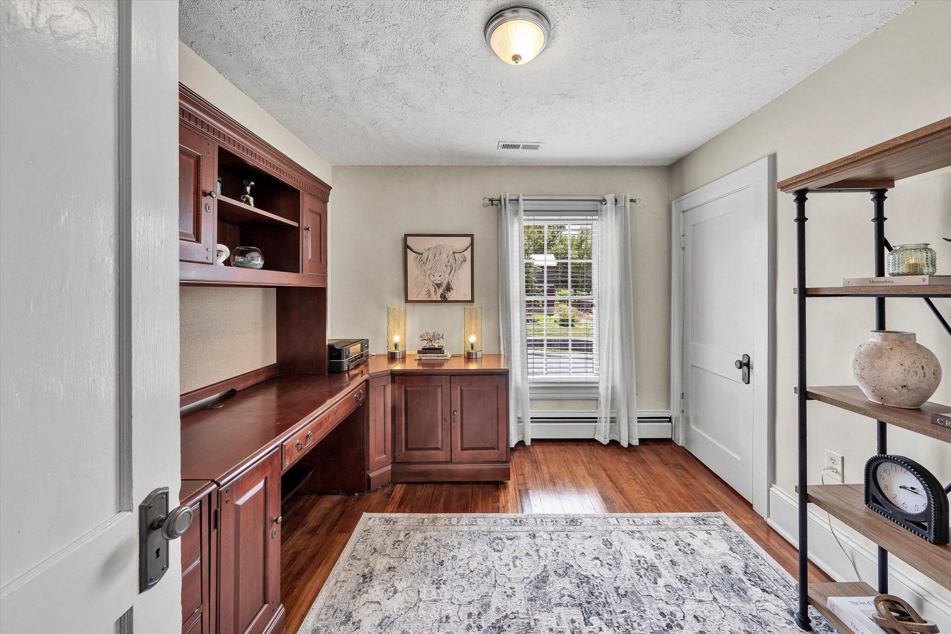 880 Washington AVE - Photo 26