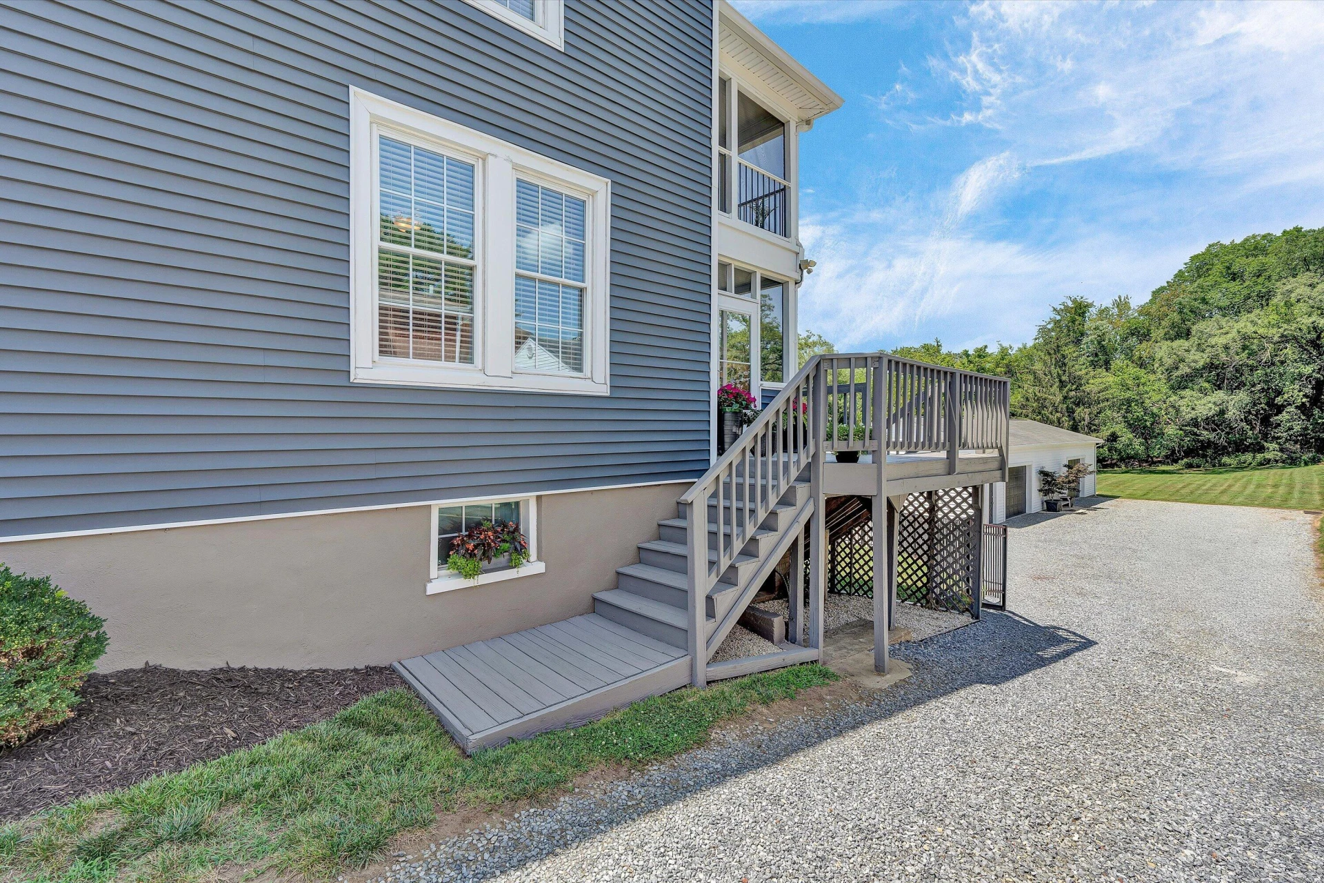880 Washington AVE - Photo 39