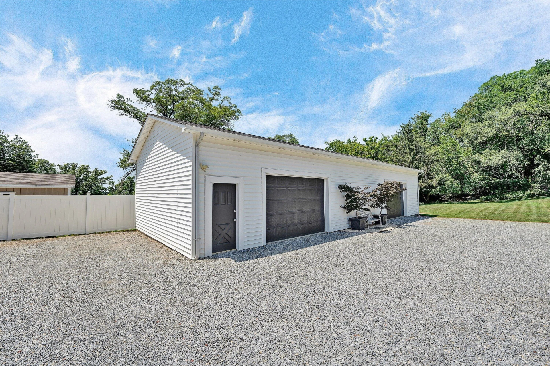 880 Washington AVE - Photo 40