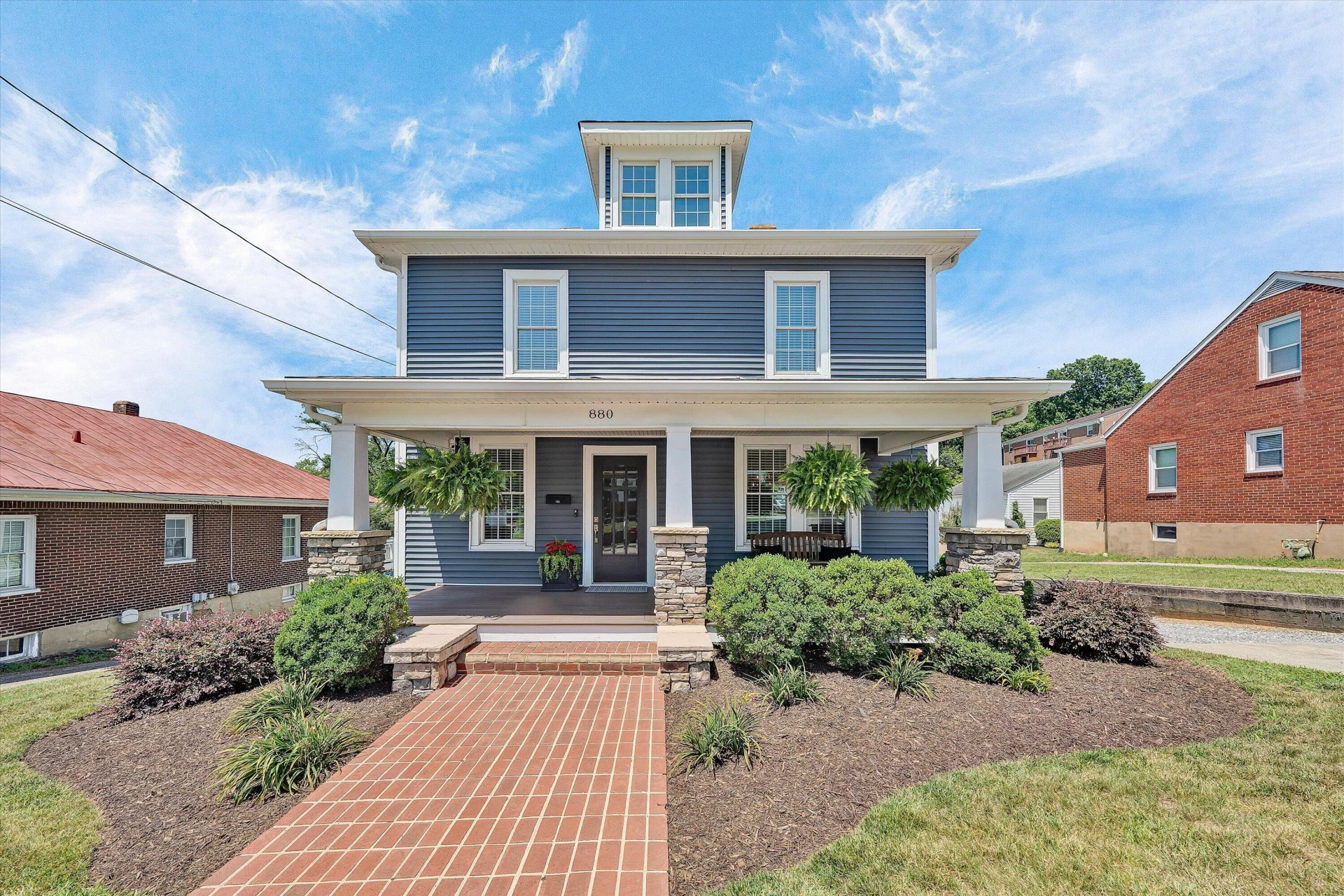 880 Washington AVE - Photo 5
