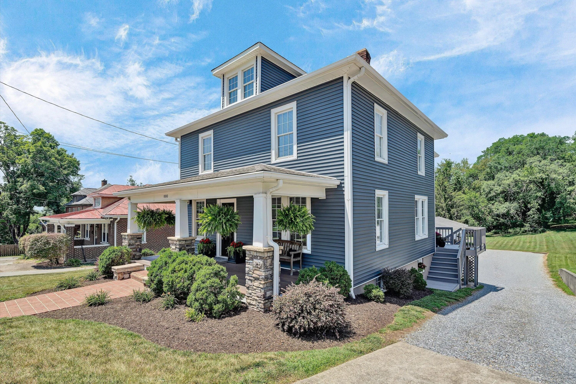 880 Washington AVE - Photo 6