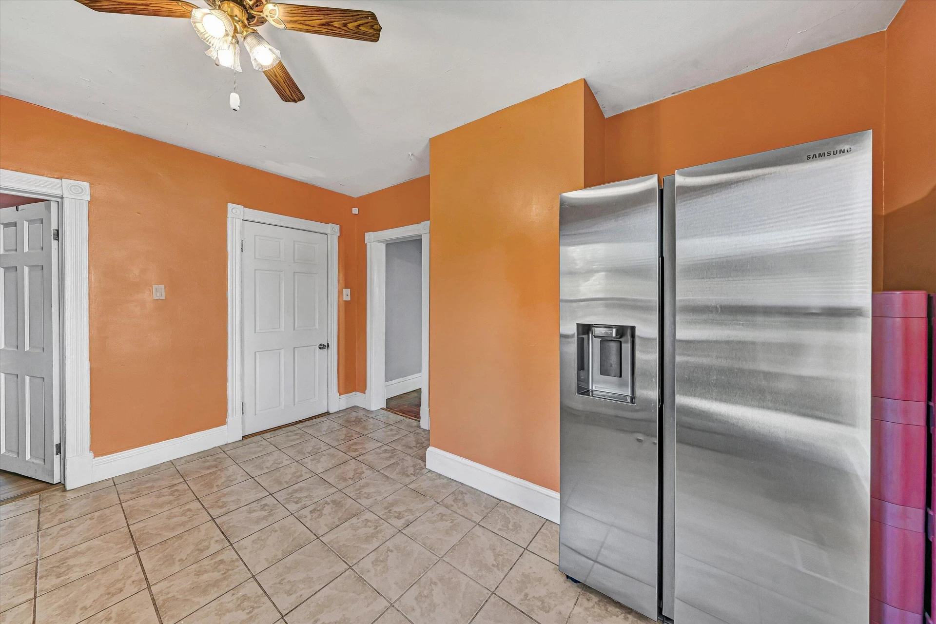 762 Arbutus AVE SE - Photo 10