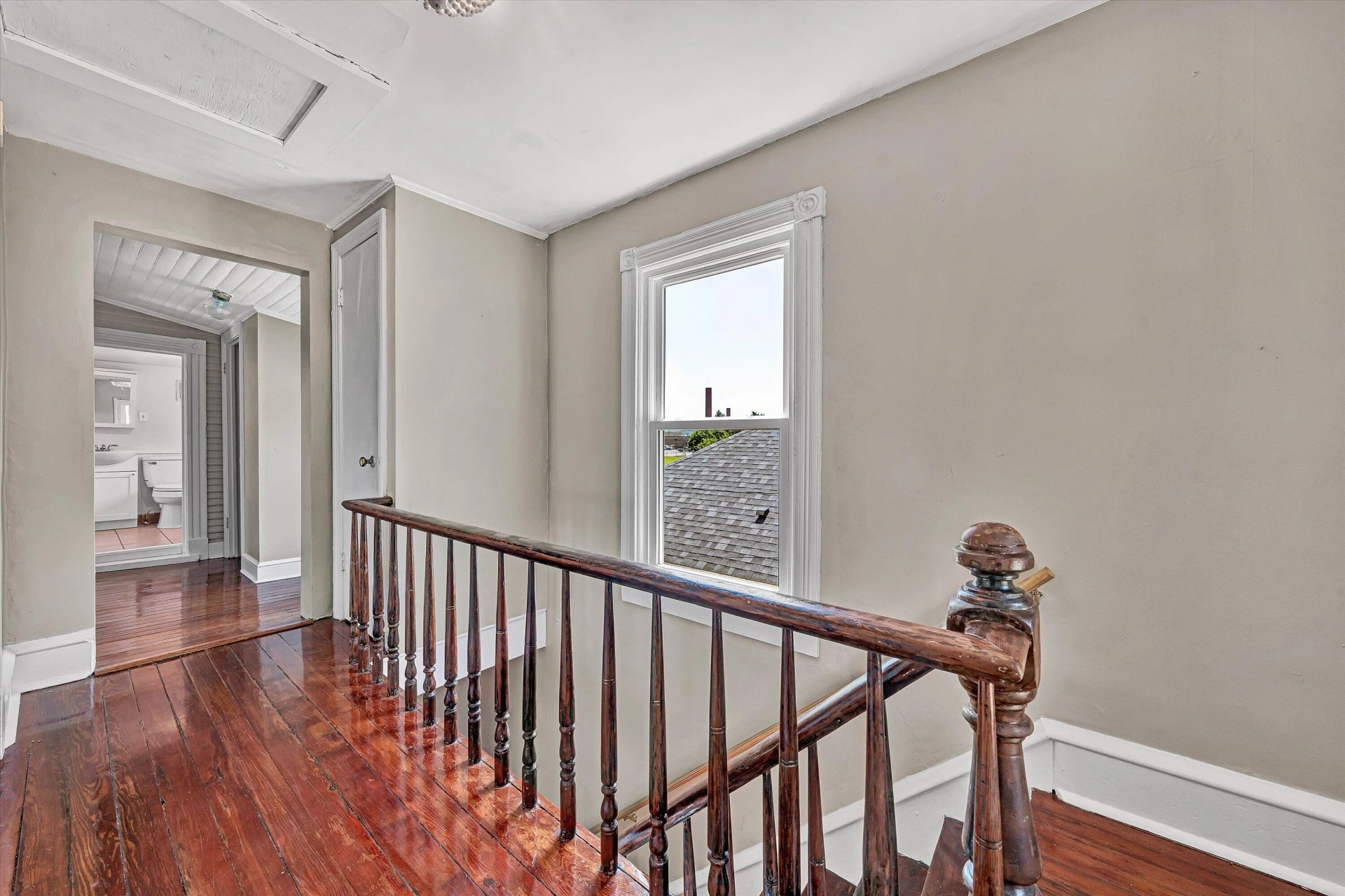 762 Arbutus AVE SE - Photo 15