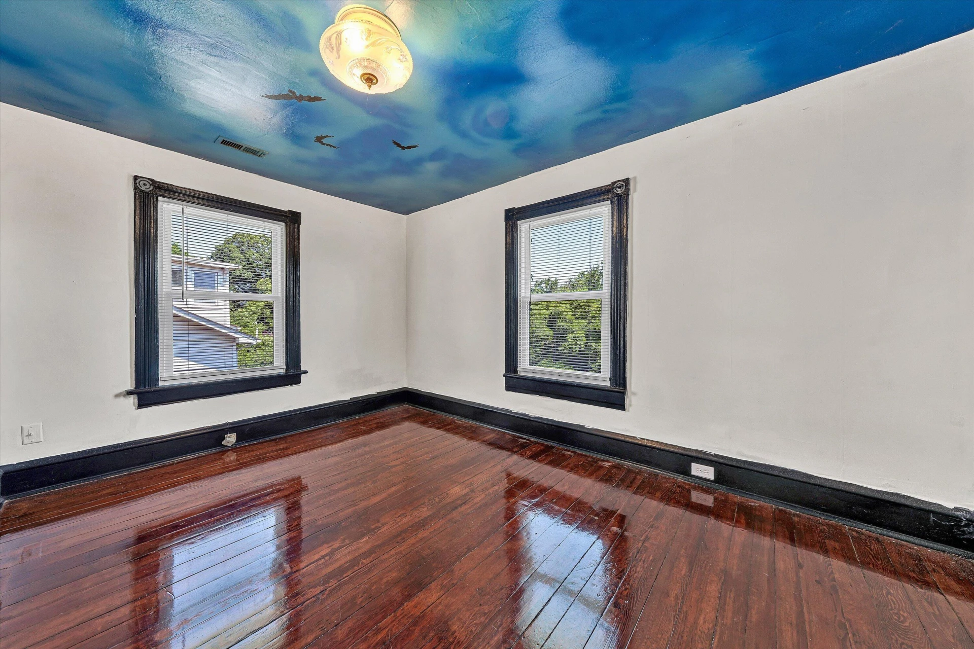 762 Arbutus AVE SE - Photo 21