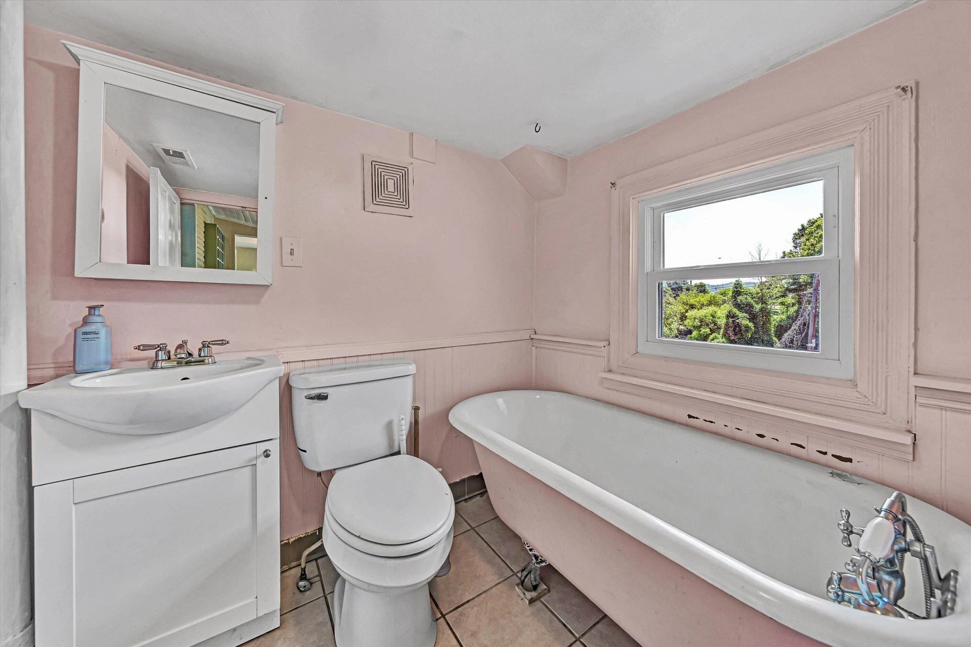 762 Arbutus AVE SE - Photo 22