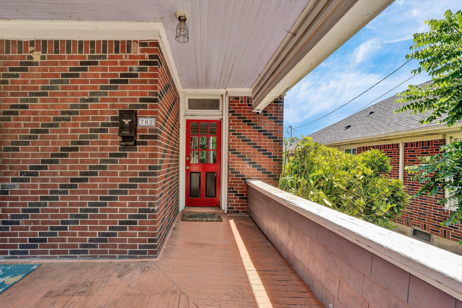 762 Arbutus AVE SE - Photo 4