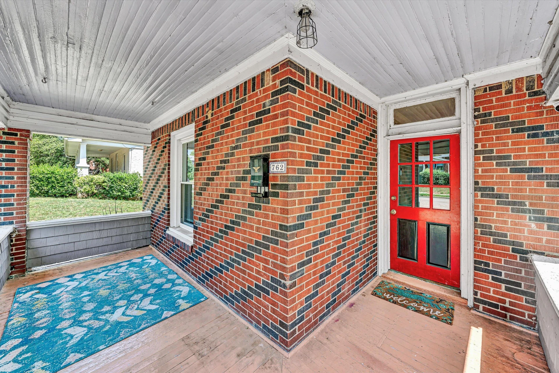 762 Arbutus AVE SE - Photo 5