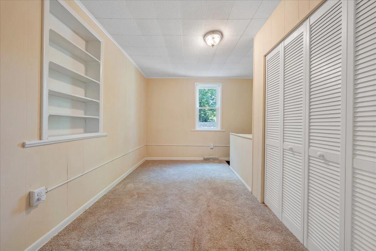4331 Yellow Mountain RD - Photo 13