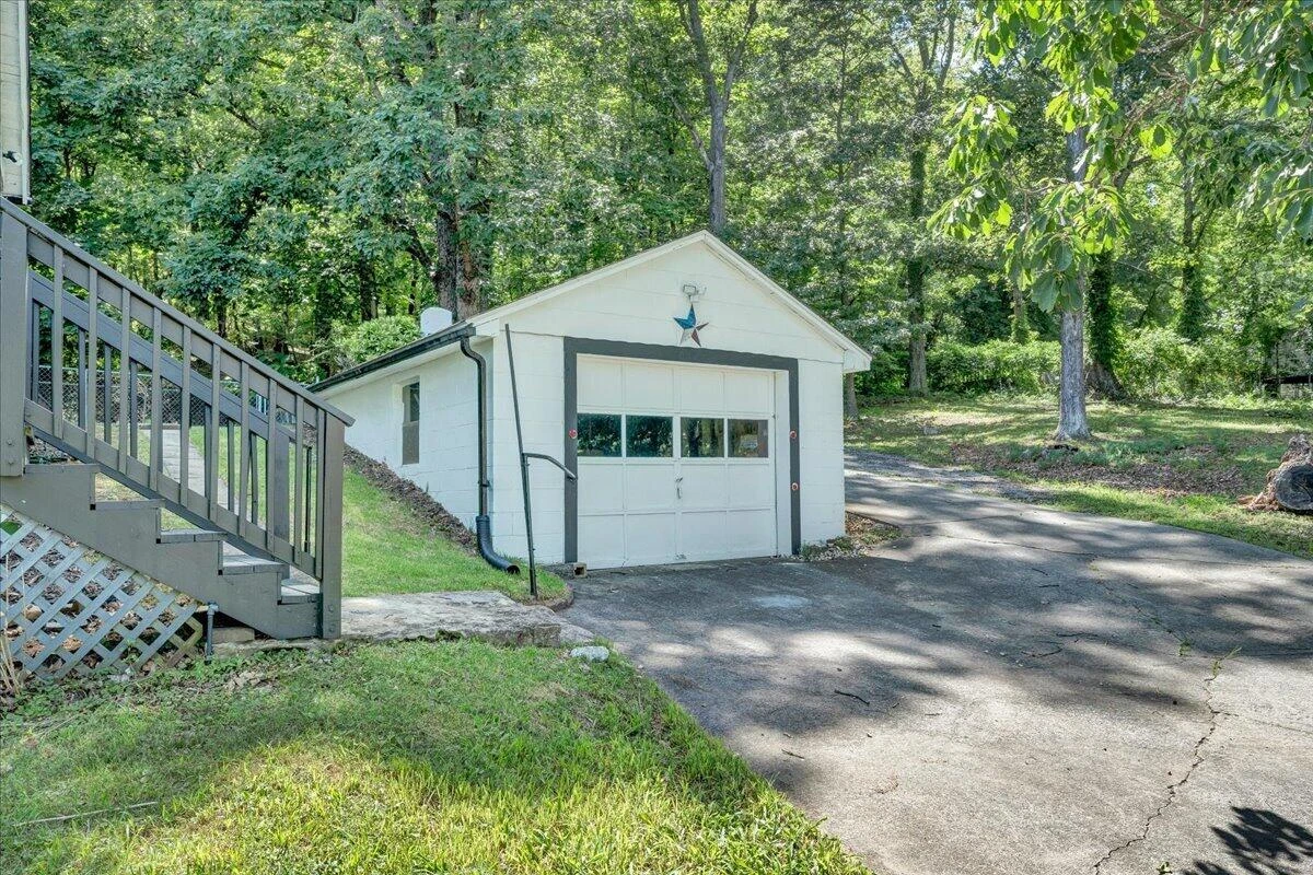 4331 Yellow Mountain RD - Photo 29