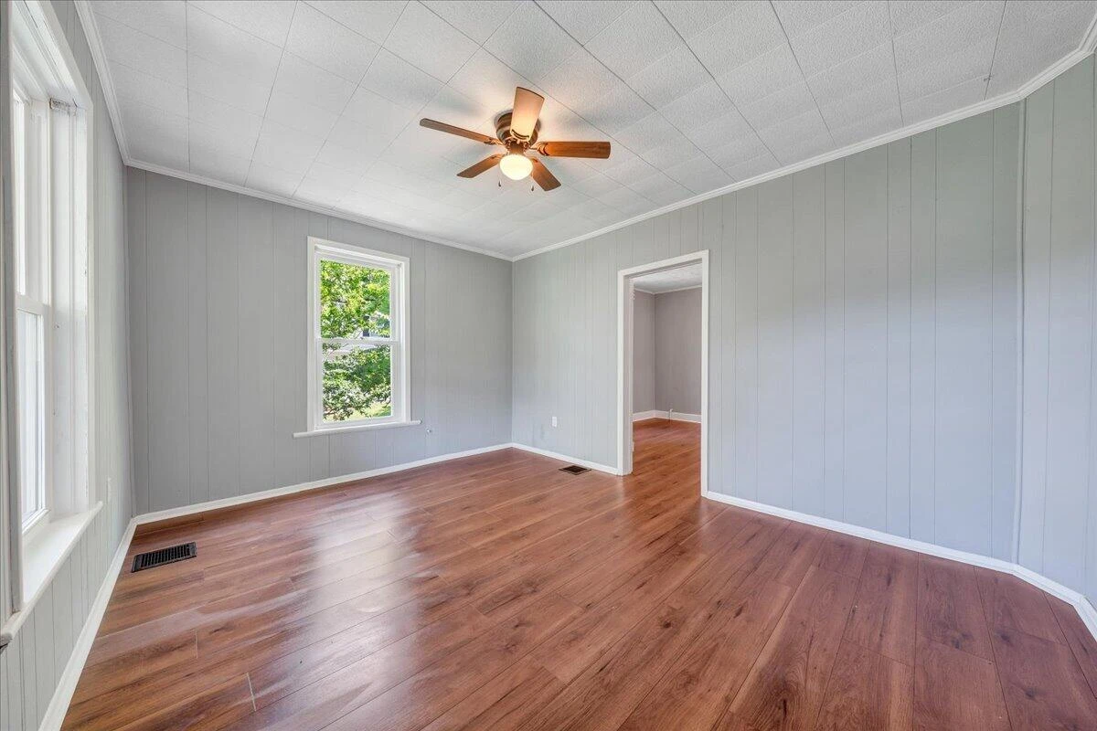 4331 Yellow Mountain RD - Photo 4