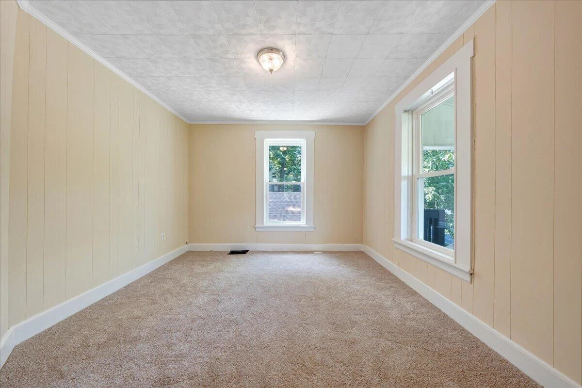 4331 Yellow Mountain RD - Photo 8