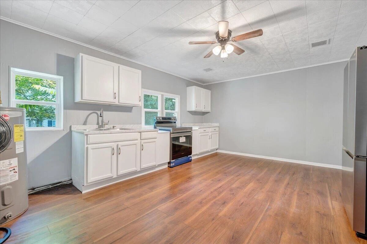 4331 Yellow Mountain RD - Photo 9