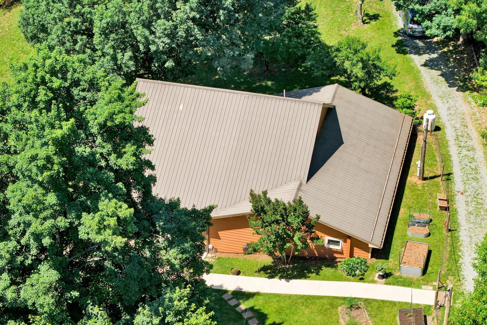 517 Elmer LN - Photo 3