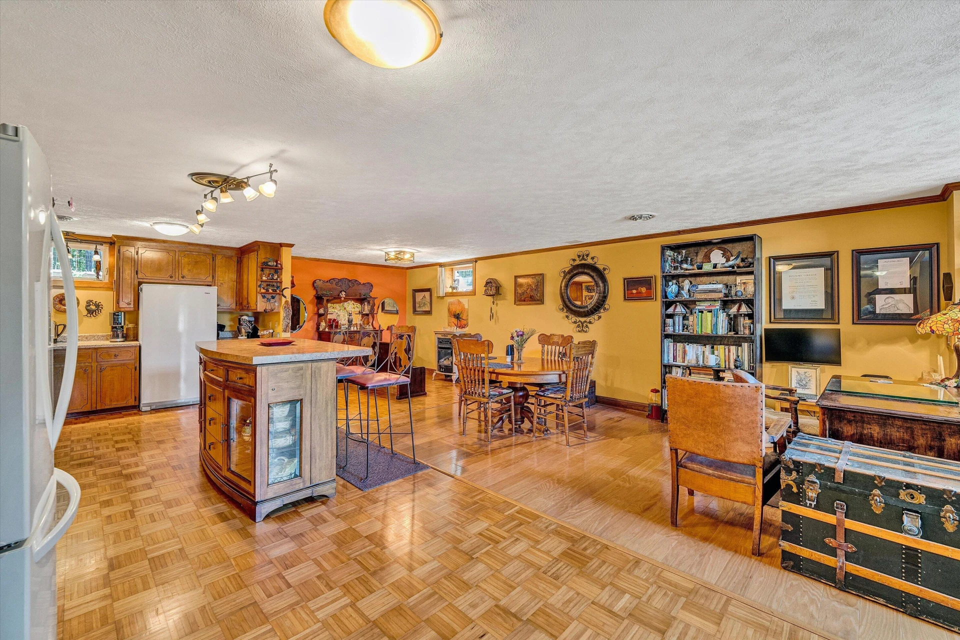 517 Elmer LN - Photo 11