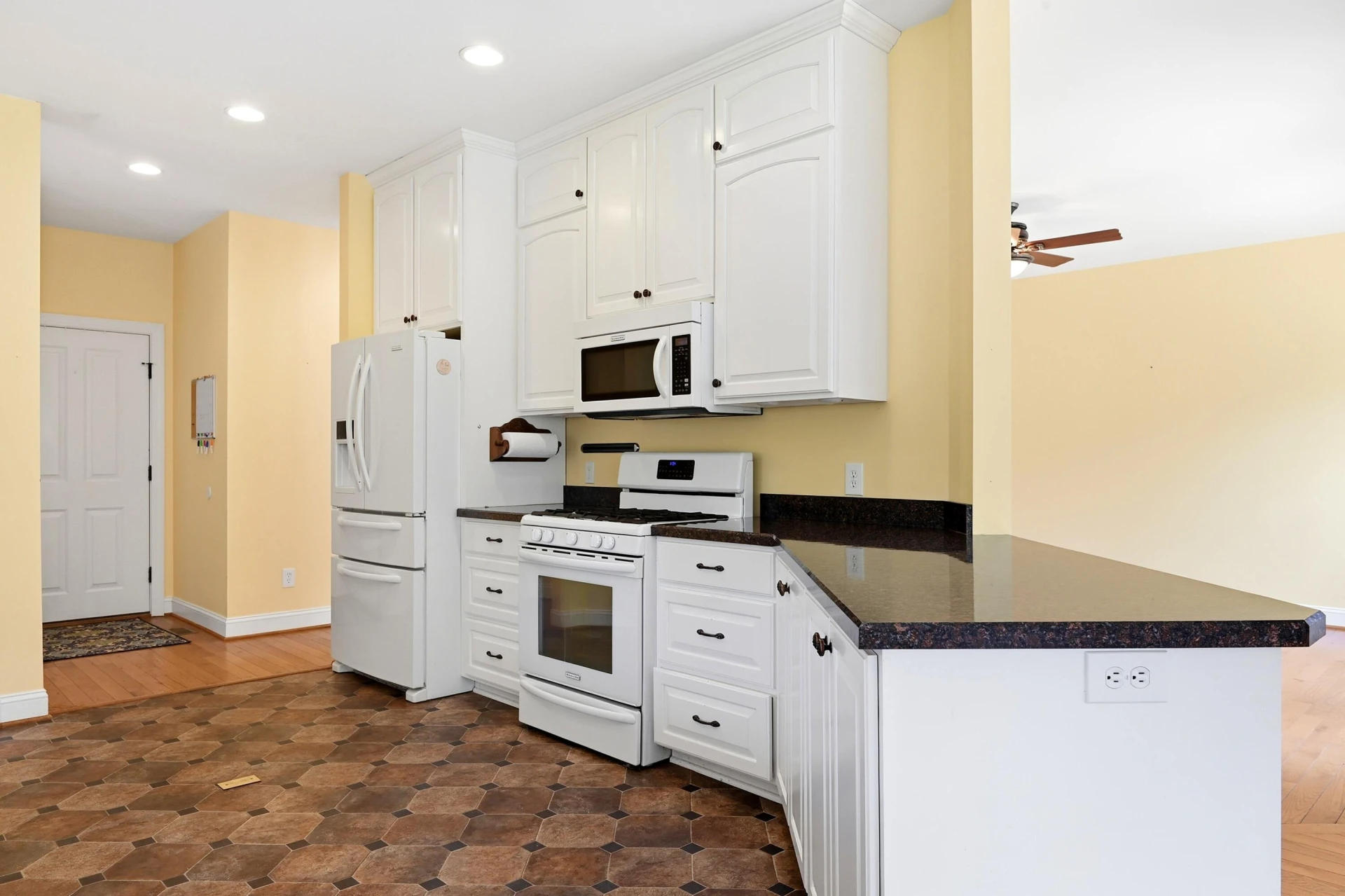322 Timberline RD SE - Photo 27
