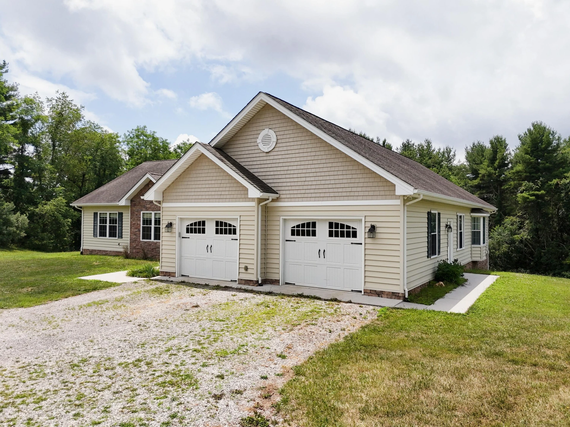 322 Timberline RD SE - Photo 3