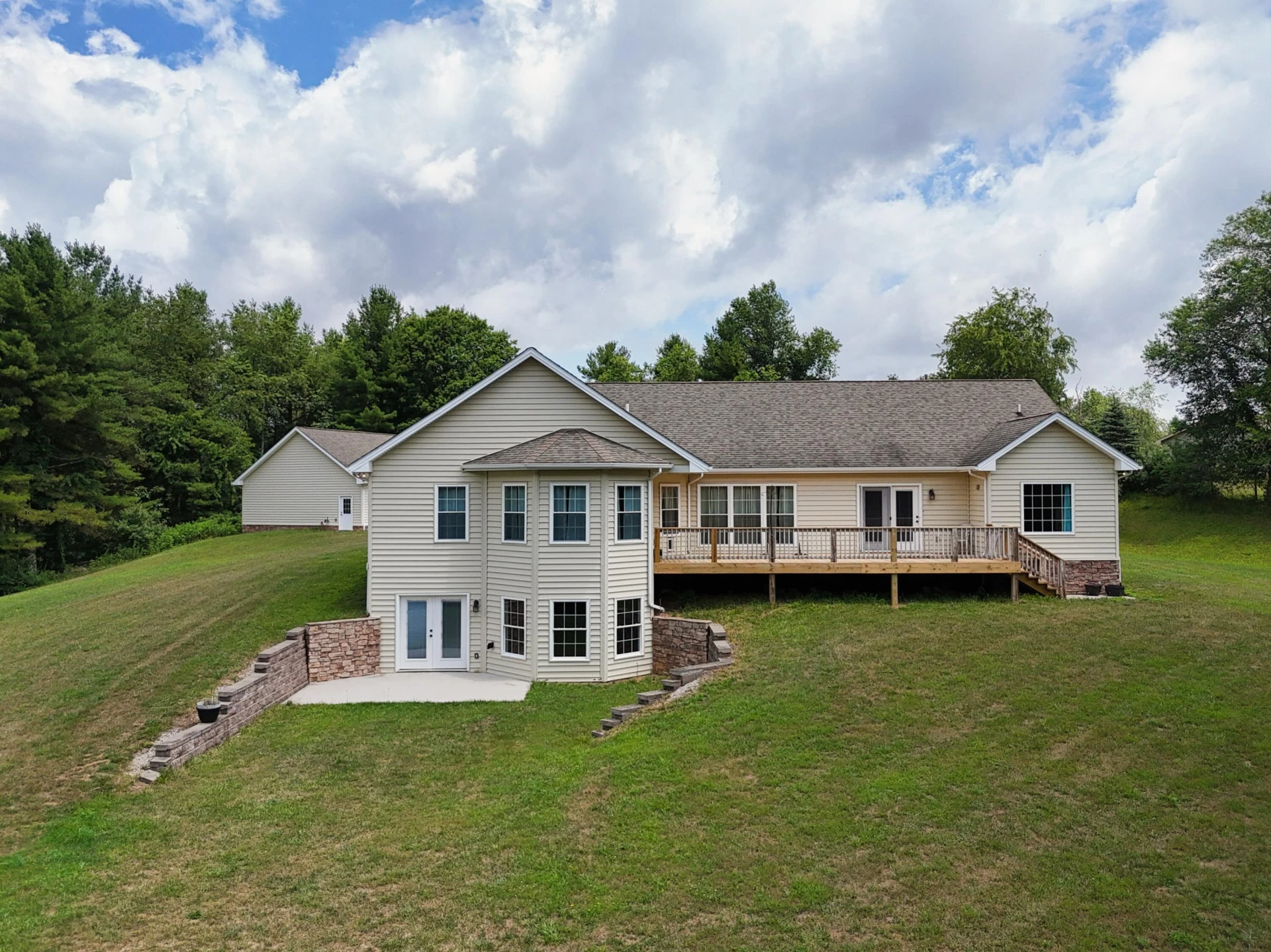 322 Timberline RD SE - Photo 5