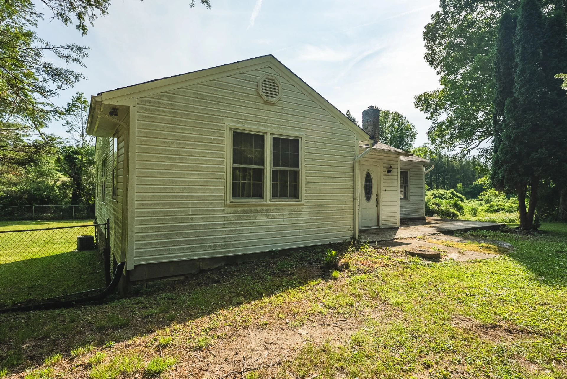 10289 Russwood RD - Photo 39