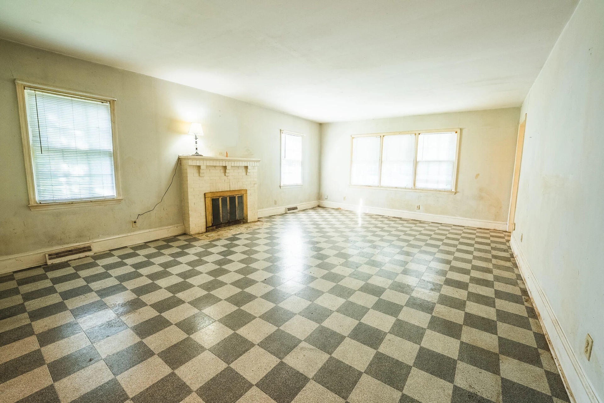 10289 Russwood RD - Photo 43