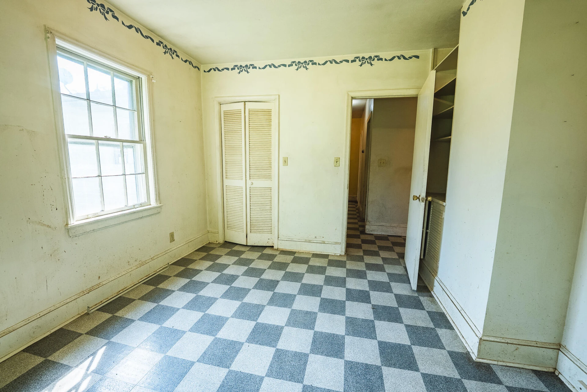 10289 Russwood RD - Photo 52