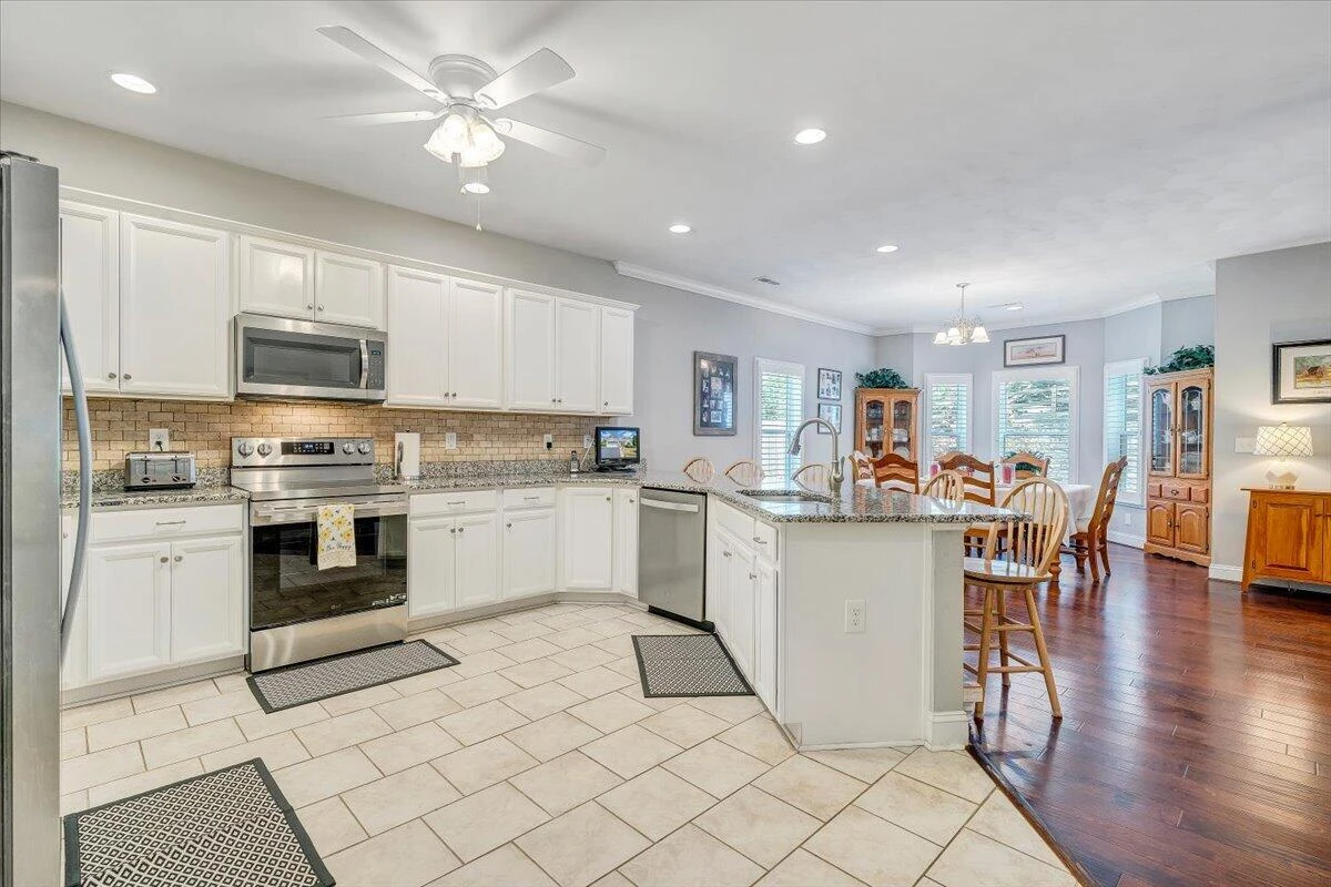 2735 Cottage Rose LN - Photo 21
