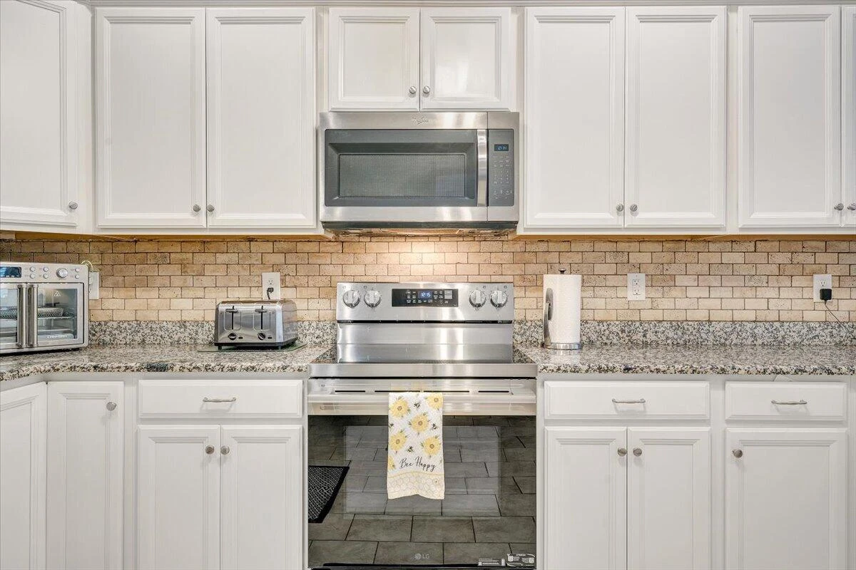 2735 Cottage Rose LN - Photo 23