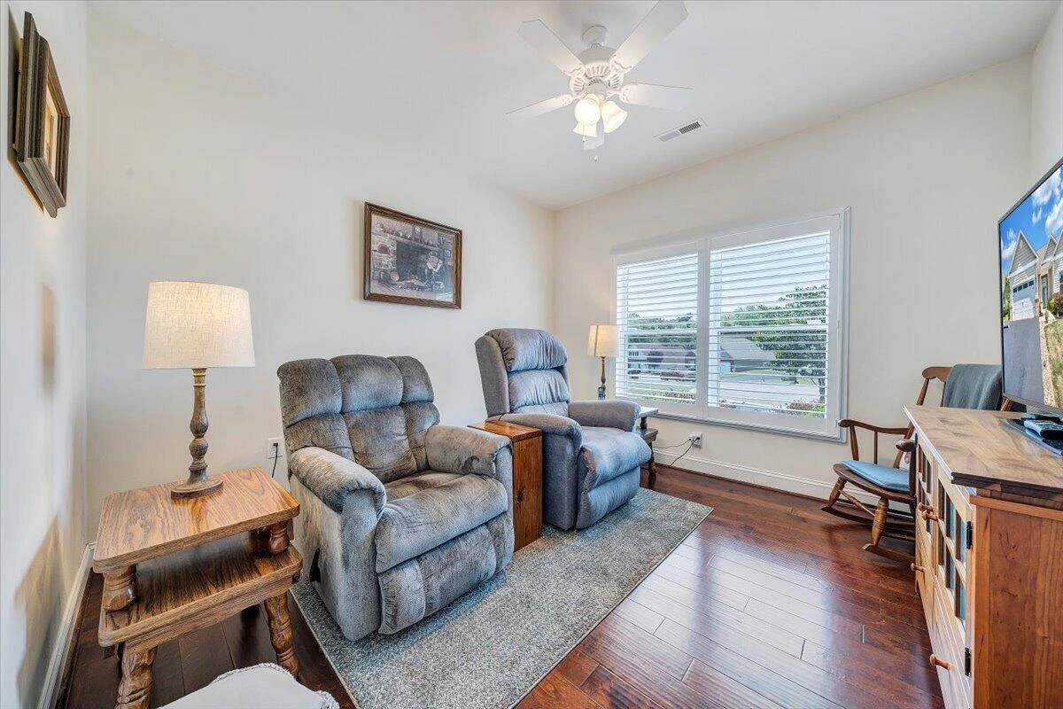 2735 Cottage Rose LN - Photo 31