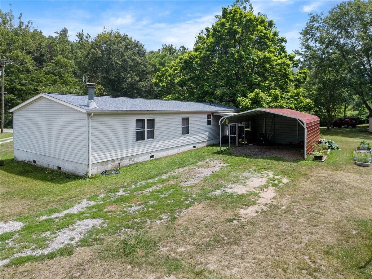 5583 Bradshaw RD - Photo 9