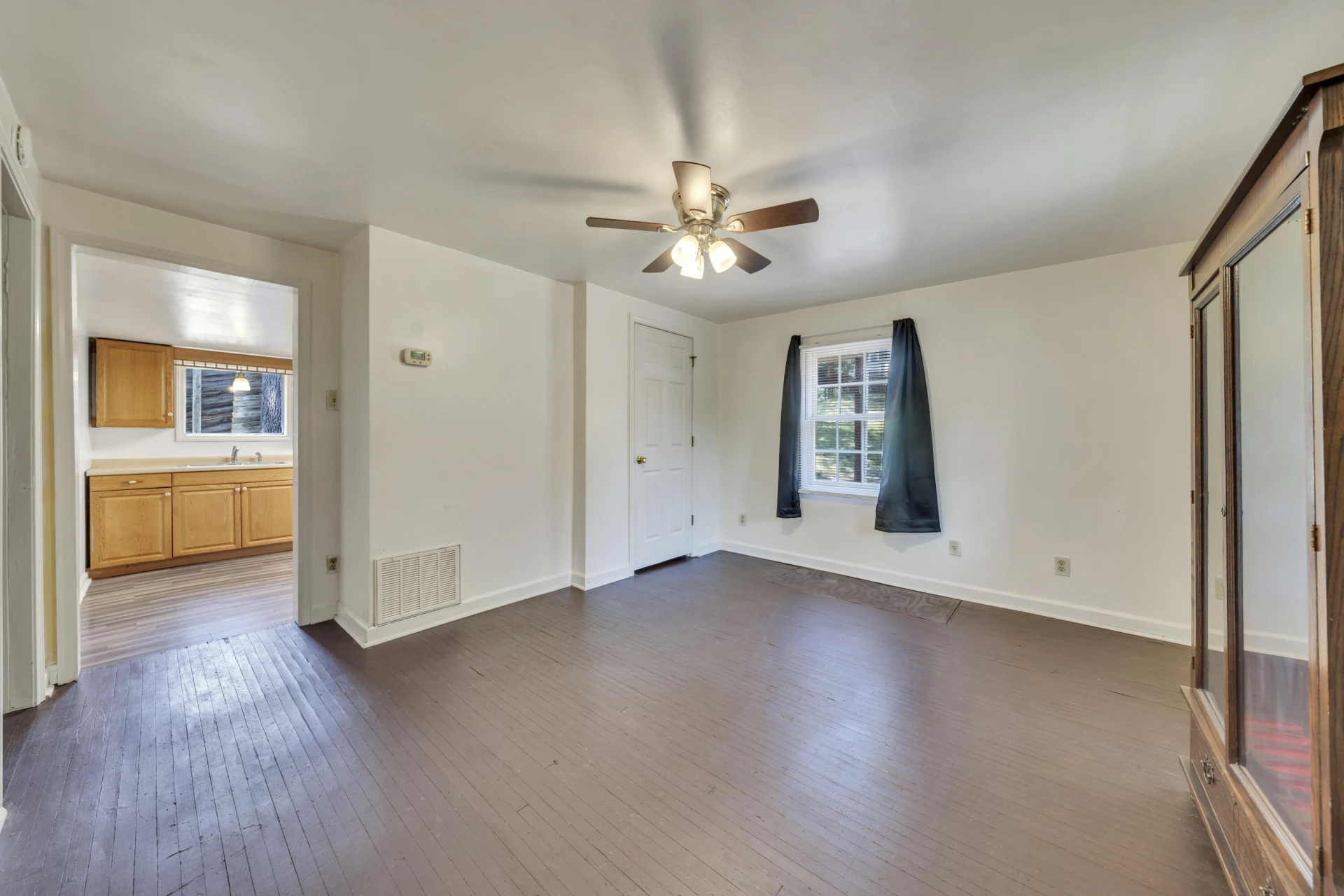 319 Bryant RD - Photo 5