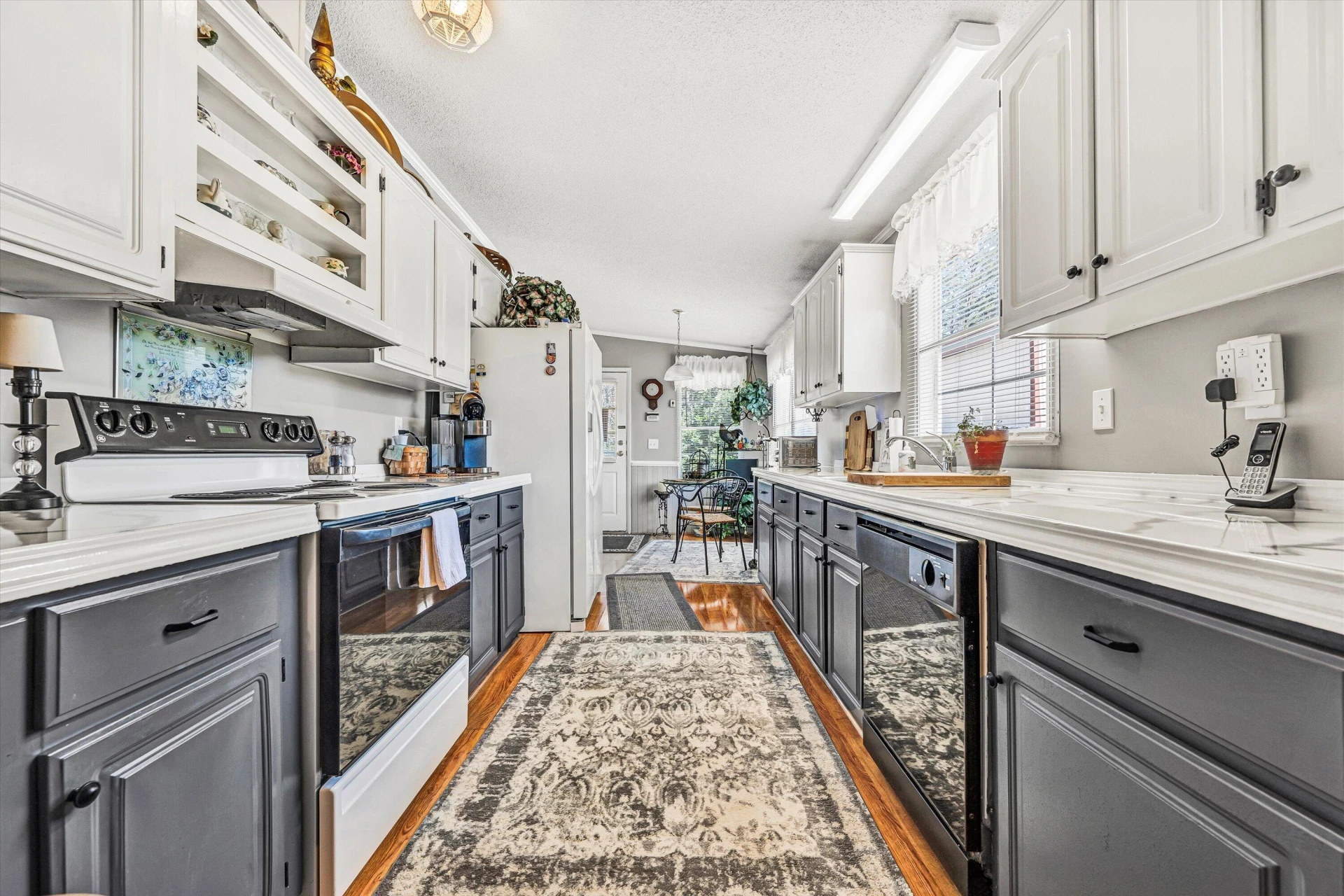899 Orrix Creek RD - Photo 16