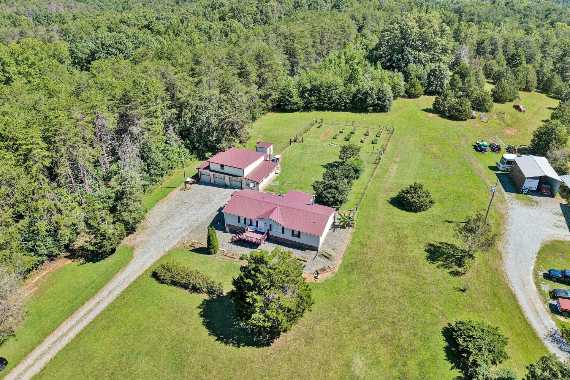 899 Orrix Creek RD - Photo 2