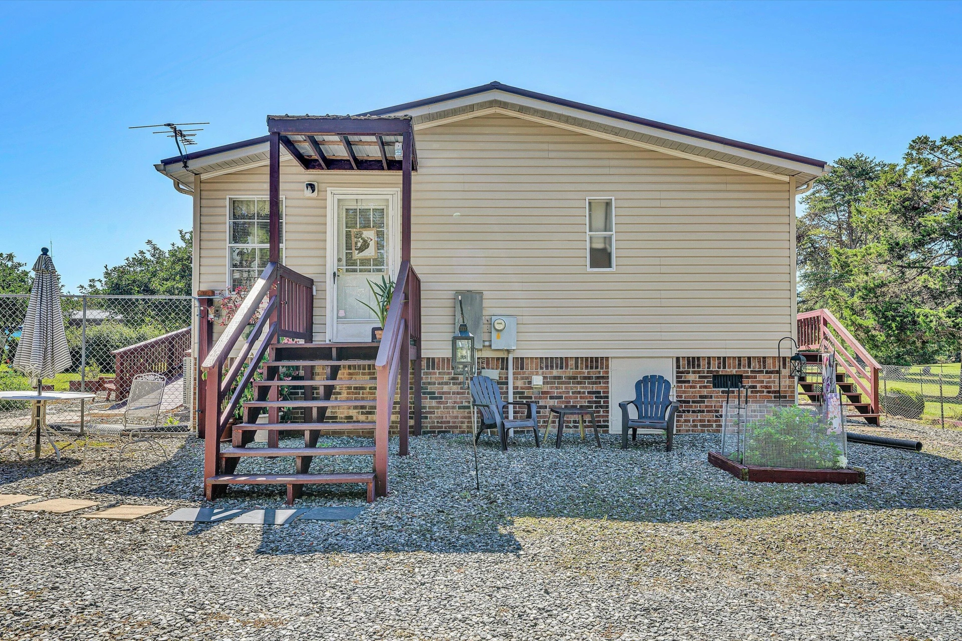 899 Orrix Creek RD - Photo 39