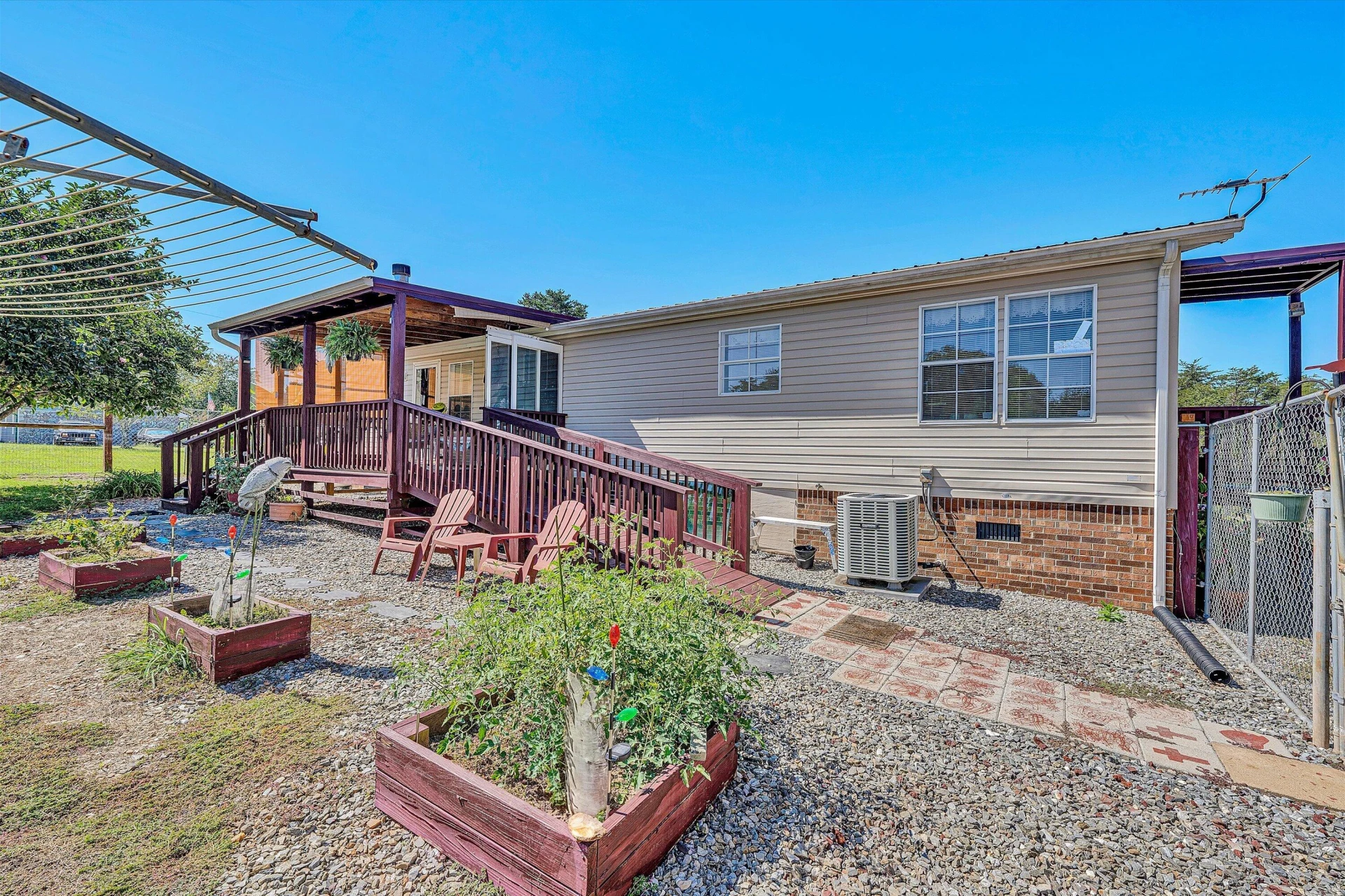 899 Orrix Creek RD - Photo 40