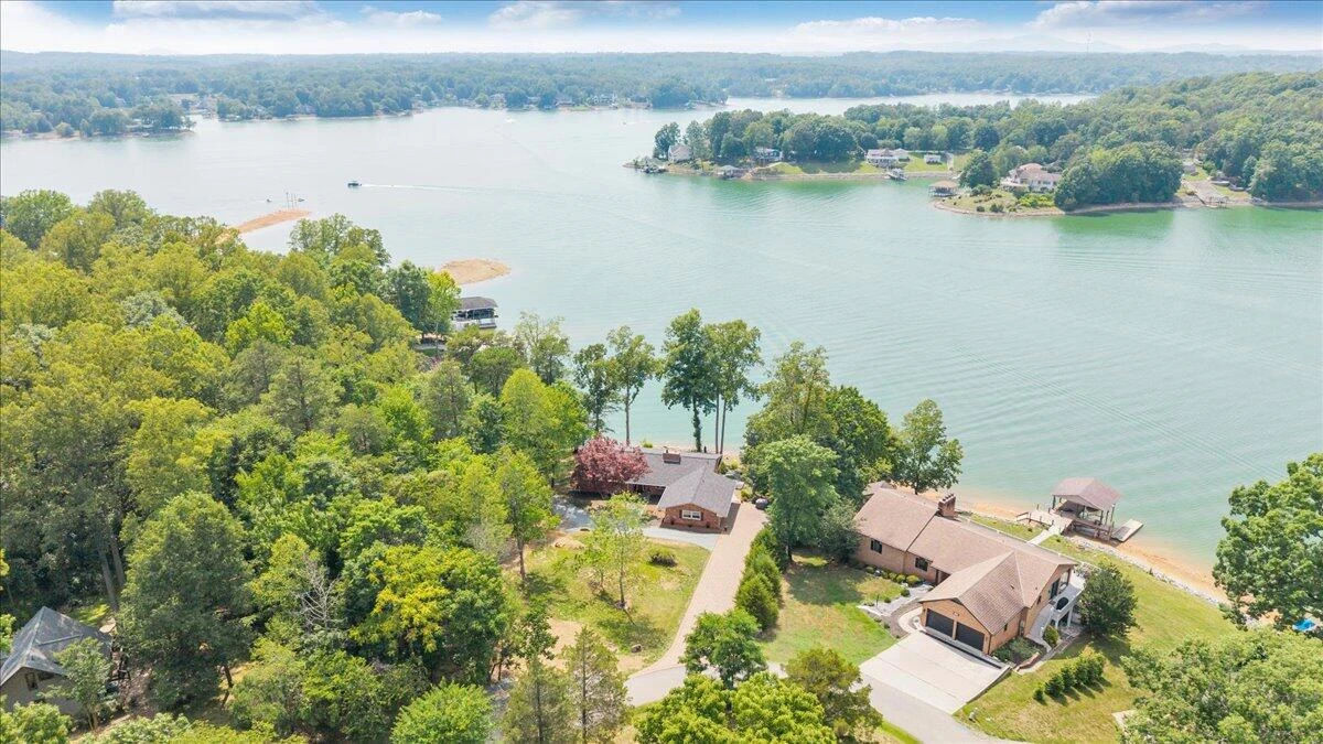 1080 Forest Way CIR - Photo 104